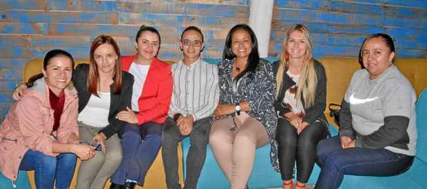 Olga Aristizábal Giraldo, Caterine Castro Zuluaga, Fernanda Cardona, Cristian Loaiza Duque, Carolina Dávila Coy, Catalina Hernán