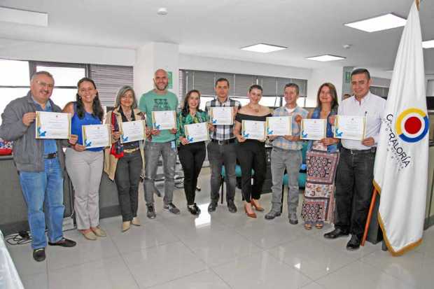 Miguel Antonio Barreto Torres (1O años), Liz Katerine Saenz Mateus (15 años), Luz Estella Jaramillo Pulgarin (20 años), Diego Le