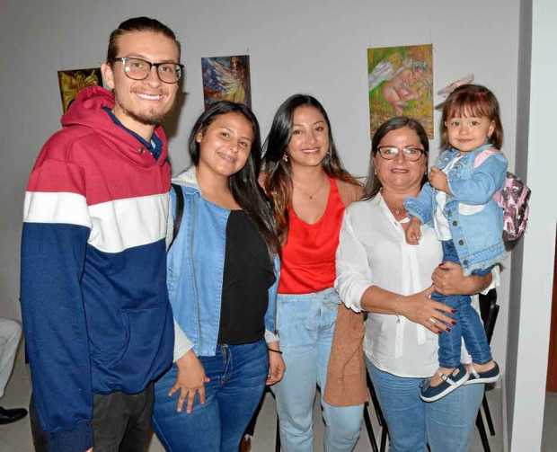 Marcelo González Martínez, Alejandra Triviño Ceballos, Laura Puerta Cárdenas, Martha Restrepo Puerta y Soraida Cárdenas Cárdenas