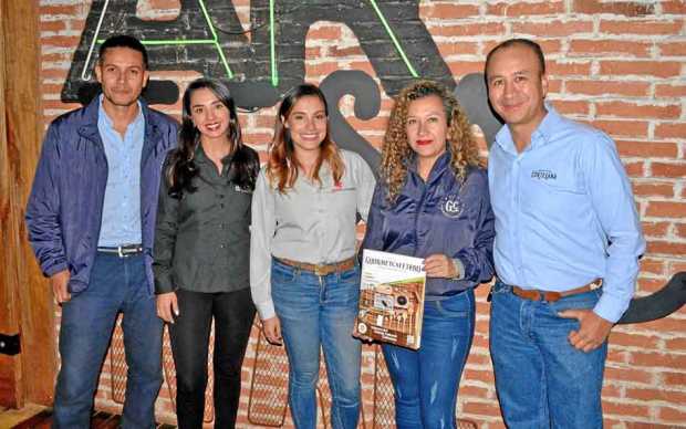 Iván Becerra Piedrahíta, Juliana Hoyos Jiménez, Luisa Fernanda Isaza Rodríguez, Sandra Vargas Henao y Luis Andrés Rendón Vargas.