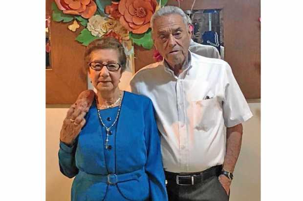 Ermilda Gómez y Alcides Pérez.