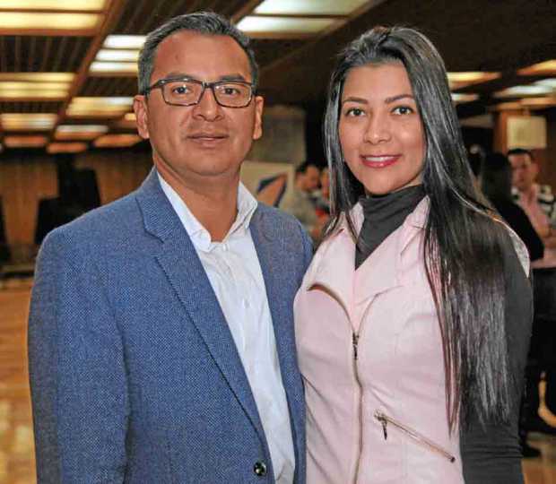 Jhon Fredy Franco, Maritza Catalina Pérez Díaz. 