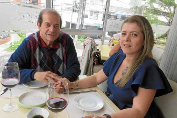 Víctor Manuel Piedrahíta Aristizábal y Cristina Ceballos Buitrago.