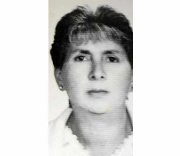 Abuelita, Marina León Vanegas, ayer se cumplió un año de tu partida y tu recuerdo sigue latiendo en nuestros corazones. El vacío