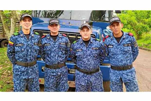 Se graduaron como dragoneantes del Inpec el 2 de octubre; Carlos Alberto Rivera Bermúdez, Héctor David Buitrago Aguilera, Adarle