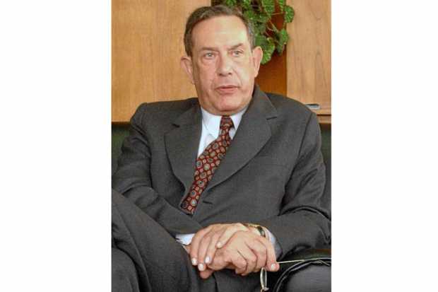 Carlos Adolphs García 