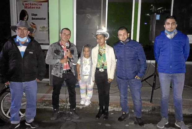 Erminzo Buitrago, Gabriela Quitián, Andrw la estrella, Ferley Valencia, William Cardona, Juan Sebastián Hoyos y Daladier Gutiérr