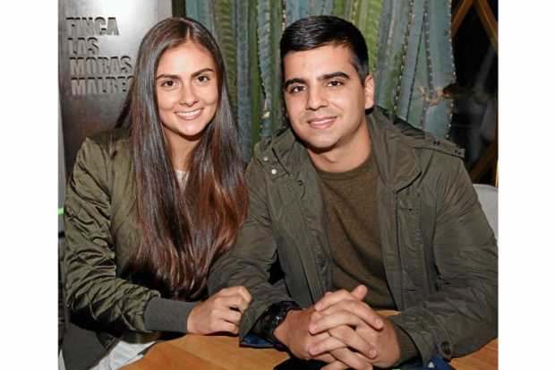 Foto/Argemiro Idárraga/LA PATRIA En el restaurante Cortesana se reunieron Paola Restrepo Taleb, y José Federico Botero Duque.