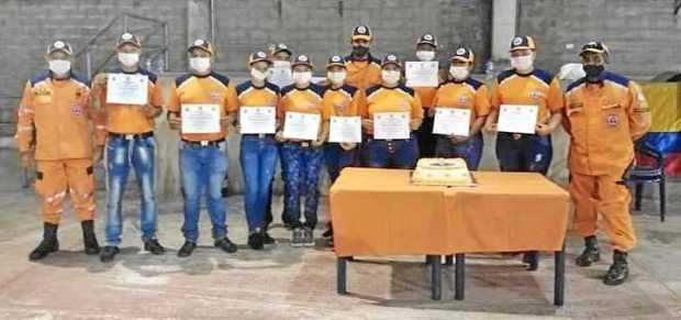 Se graduaron en el corregimiento de Isaza (Norcasia) 11 nuevos líderes voluntarios de la Defensa Civil, los cuales pasaron por e