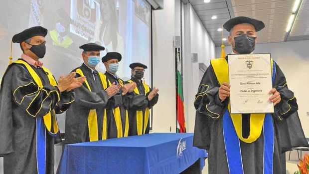 Las universidades Autónoma de Occidente (UAO), Autónoma de Bucaramanga (UNAB) y Autónoma de Manizales (UAM) otorgaron el titulo 