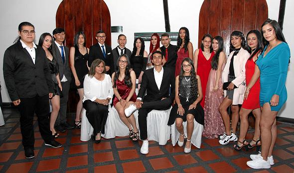 Fotos|Argemiro Idárraga|LA PATRIA    Bachilleres del grado 11-1