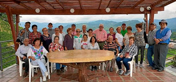 Fotos | archivo Particular | LA PATRIA    Grupo de pensionados del Sena.