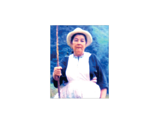 Hoy se conmemora un año más de tu partida. Tus Hijos: Álvaro, Elvira y Fabián. Tus nietos: Jorge, Xiomara, Santiago, Alejandro y