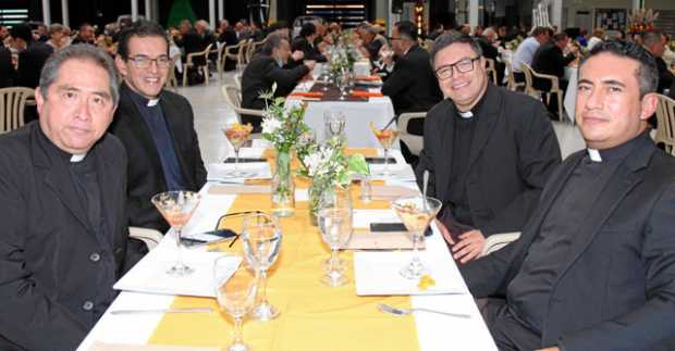 Presbíteros: Pablo Beltrán Triana, Zeir Rodríguez, Juan Pablo Muñoz Beltrán, y Juan Pablo Jiménez Petecua.