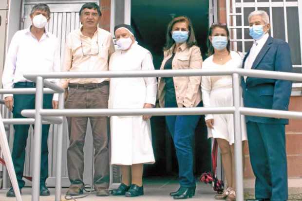 Bernardo Mejía Prieto (director Fundación Obras Sociales Betania), Jorge Mejía (director del proyecto Mirador del Sagrado Corazó