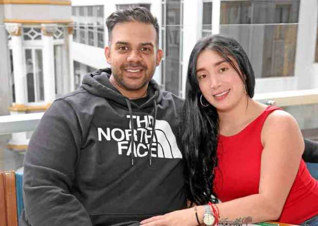 Katerin Londoño Hoyos y Álex Hosein compartieron un almuerzo en el hotel Las Colinas. 