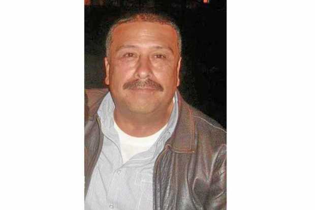 Foto | Henry Giraldo | LA PATRIA  Los compañeros de Empocaldas Manzanares lamentan el fallecimiento de Reinaldo Flórez Ospina qu