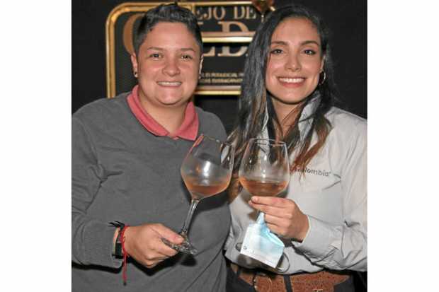 Lorena Velásquez, sommelier Eje Cafetero, y Luisa Fernanda Isaza, chef ejecutiva de Porkcolombia.
