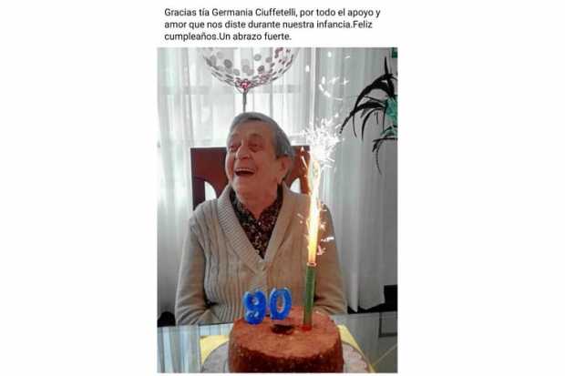 A la Señora Germania Ciuffetelli le celebraron los 90 años en un encuentro familiar. Aristides Betancur Ciuffetelli, uno de sus 