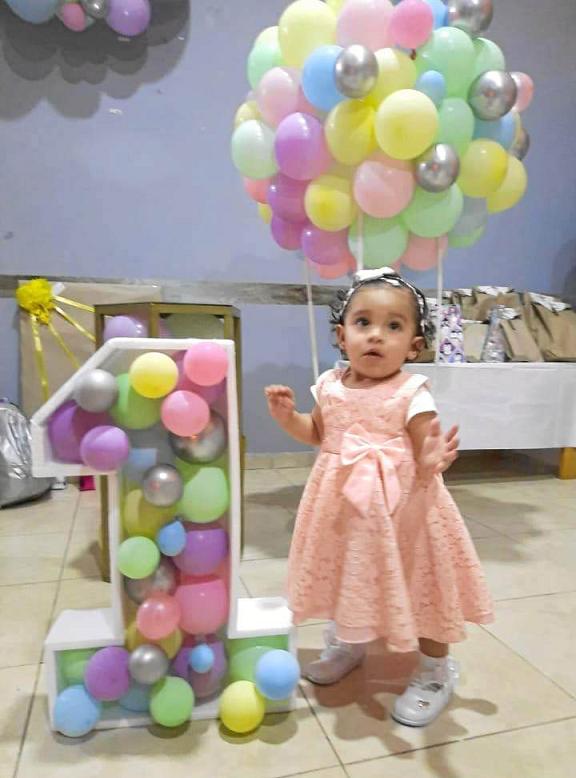A Martina Ladino sus padres le celebraron su primer año de vida. felicitaciones.