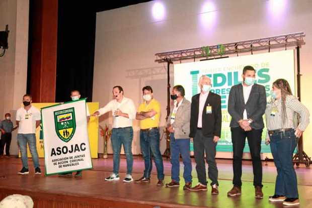 El 22 de agosto en el centro de convenciones teatro los Fundadores se llevó a cabo el 1° encuentro de ediles y presidentes de la