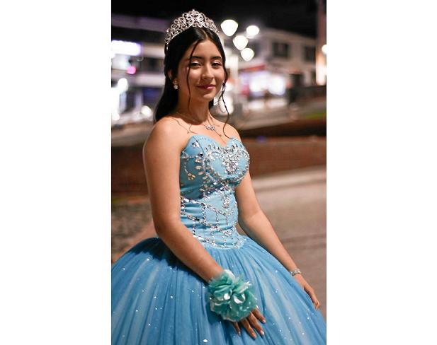 Foto | Henry Giraldo | LA PATRIA Isabela García Arbeláez en sus 15 años su familia da gracias al creador, por la alegría de tene