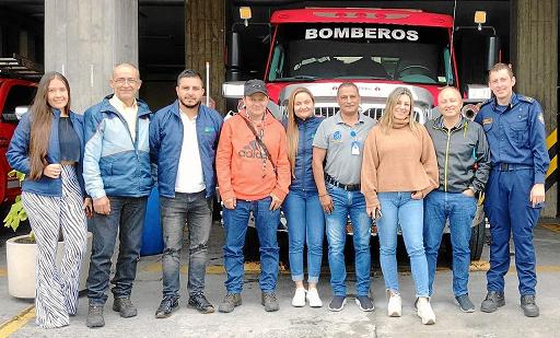 En la Estación Fundadores del Cuerpo Oficial de Bomberos de Manizales se realizó una capacitación en primeros auxilios básicos p