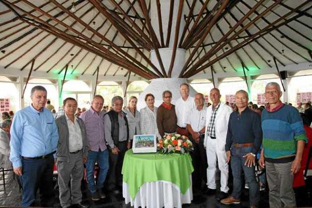 Abel Patiño, Fernando Orozco, Ramón Ossa, Ricardo Cañas, Carlos Alberto Cardenas, Rubiel Duque, Jorge Hernando Castro, Lucía Val