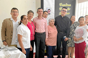 Pácora con hijo sacerdote