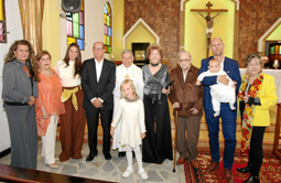 Clemencia Londoño, María Alix Orduz, Vanessa Velásquez, Fernando Chávez, padre Guillermo Sánchez, Micaela Chávez, Ester Sierra B