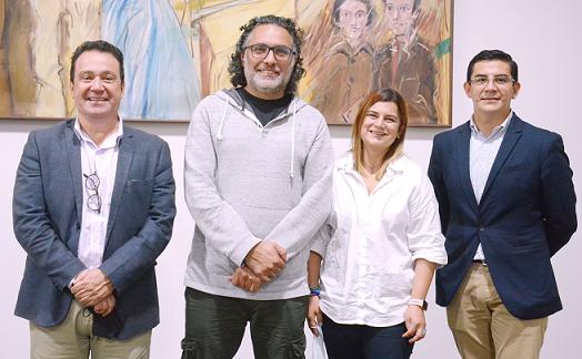 Germán Maldonado, director de la Corporación para el Desarrollo de Caldas; Andrés Felipe Giraldo y Adriana María Isaza Ramírez, 