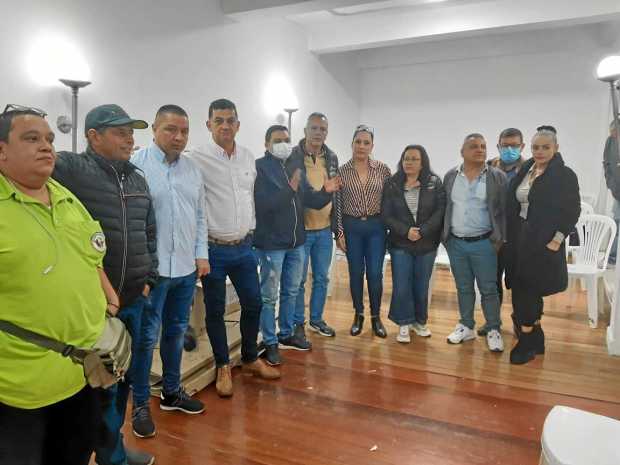 Alexánder Avilés, José Ramón Morales, Adolfo Marulanda, Carlos Herrera, Maximiliano Hurtatis, Luis Fernando Arias, Martha Mónica