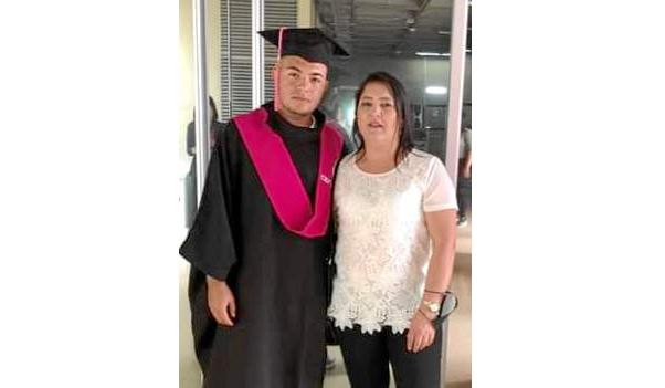 Foto | Cortesía | LA PATRIA     Julián Hernández Restrepo, oriundo de Pácora, se graduó en Medellín como Administrador Ejecutivo