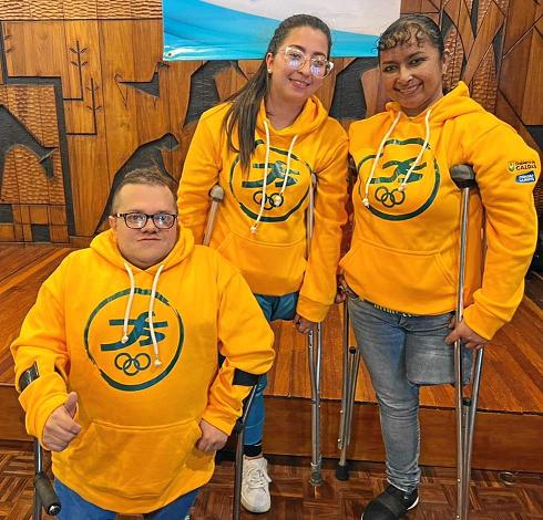 Fotos | Gobernación de Caldas | LA PATRIA    Leonardo García, Manuela Celis y Sandra Cuervo.