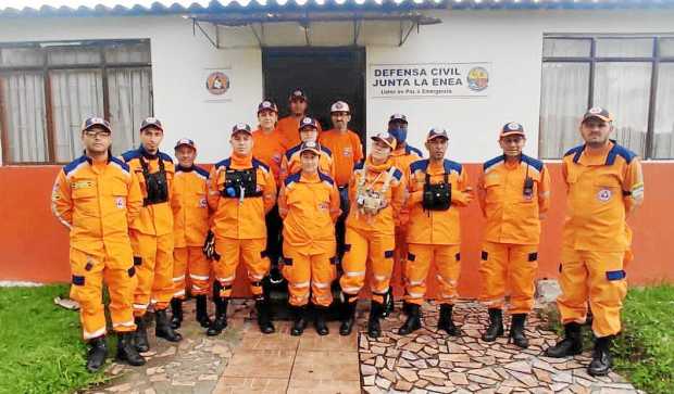 Foto | lector | LA PATRIA    Voluntarios de la Defensa Civil Junta La Enea, estuvieron prestos a atender emergencias el pasado d