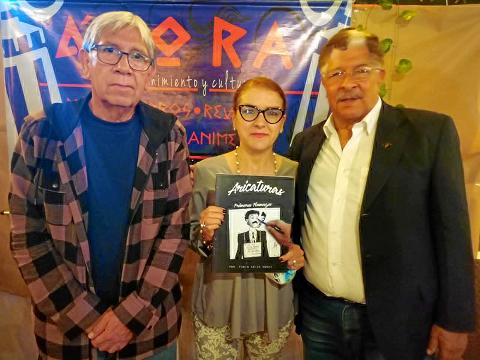 Fotos | Librería Ágora | LA PATRIA    Carlos Velásquez , Ana Muñoz y Fabio Arias Gomez