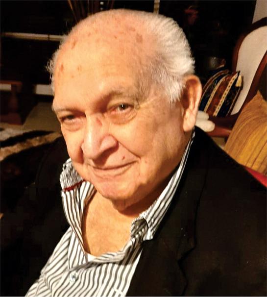 Mi amado esposo y compañero: Hoy, como cada día y después de un año sin tu dulce presencia, despierto a esta realidad triste y d