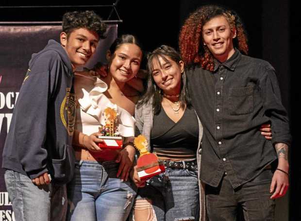 Fotos |Juanita Alvarez Holguin | LAPATRIA   Dulfary Mazo, Kelly Zapata, Luis Solarte y Ángel Patiño recibieron el segundo puesto