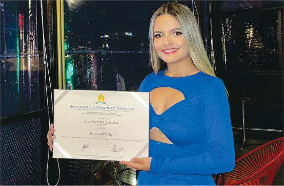 El pasado jueves 29 de septiembre, la Universidad Autónoma de Manizales. otorgo el titulo de FISIOTERAPEUTA a SILVANA PELAEZ CAR