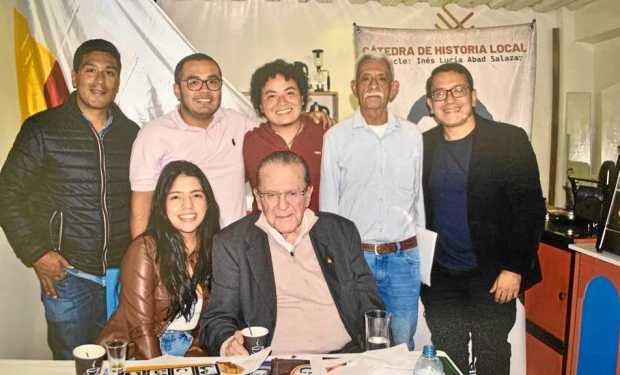 Jaime Rico Salazar, historiador y escritor musical ansermeño, llegó proveniente de Costa Rica a su tierra natal para presentar s