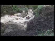 Carrotanque que cayó en el río Santo Domingo (Manzanares)