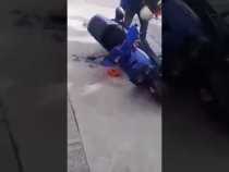Conductor en Manizales quemó su moto para evitar comparendo