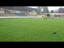 Tapete sintético en cancha de Aranjuez