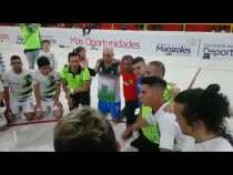 Celebración del equipo de la U. Manizales al clasificar a la final de Futsal