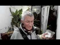 A Mario Gallego Giraldo, la tierra lo sacó de la casa. Buscan ayudan.