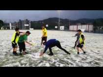 #GranizadaManizales en la cancha de la Baja Suiza y La Sultana