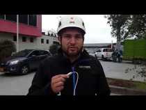 El ingeniero José Julián Sanabria explica cómo harán el desmonte del cable a Los Yarumos