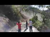 Derrumbe en la vía Aranzazu-Salamina