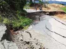 Pérdida de la banca en vía Chinchiná -Marsella (Risaralda)