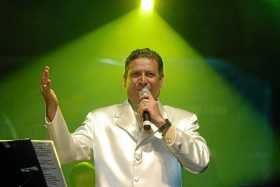 A los 71 años de edad, en una clínica de Medellín, murió el martes en la noche el compositor y cantante de música popular Darío 